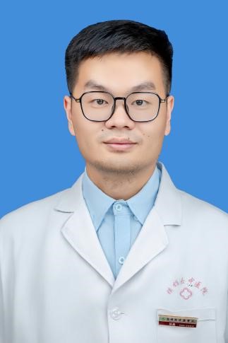 杨鑫.jpg